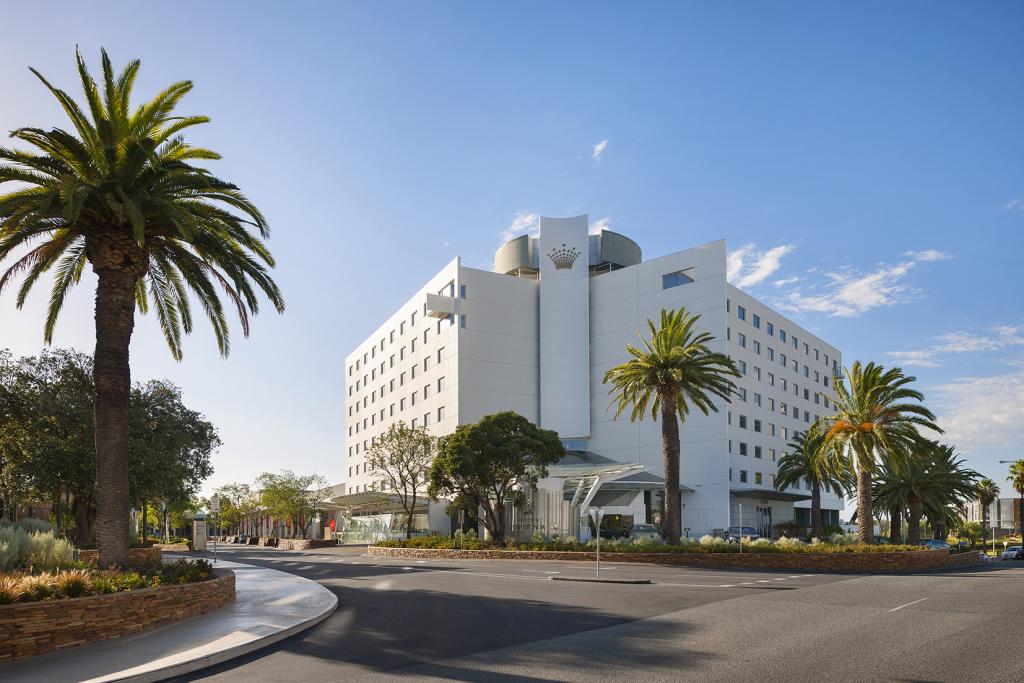 Crown Promenade Perth Western Australia Packages & Reviews