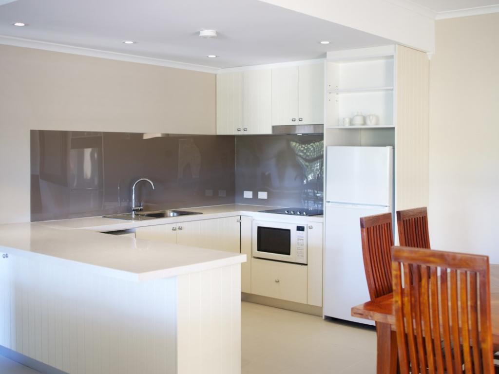 2 Bedroom Apartment Kitchen