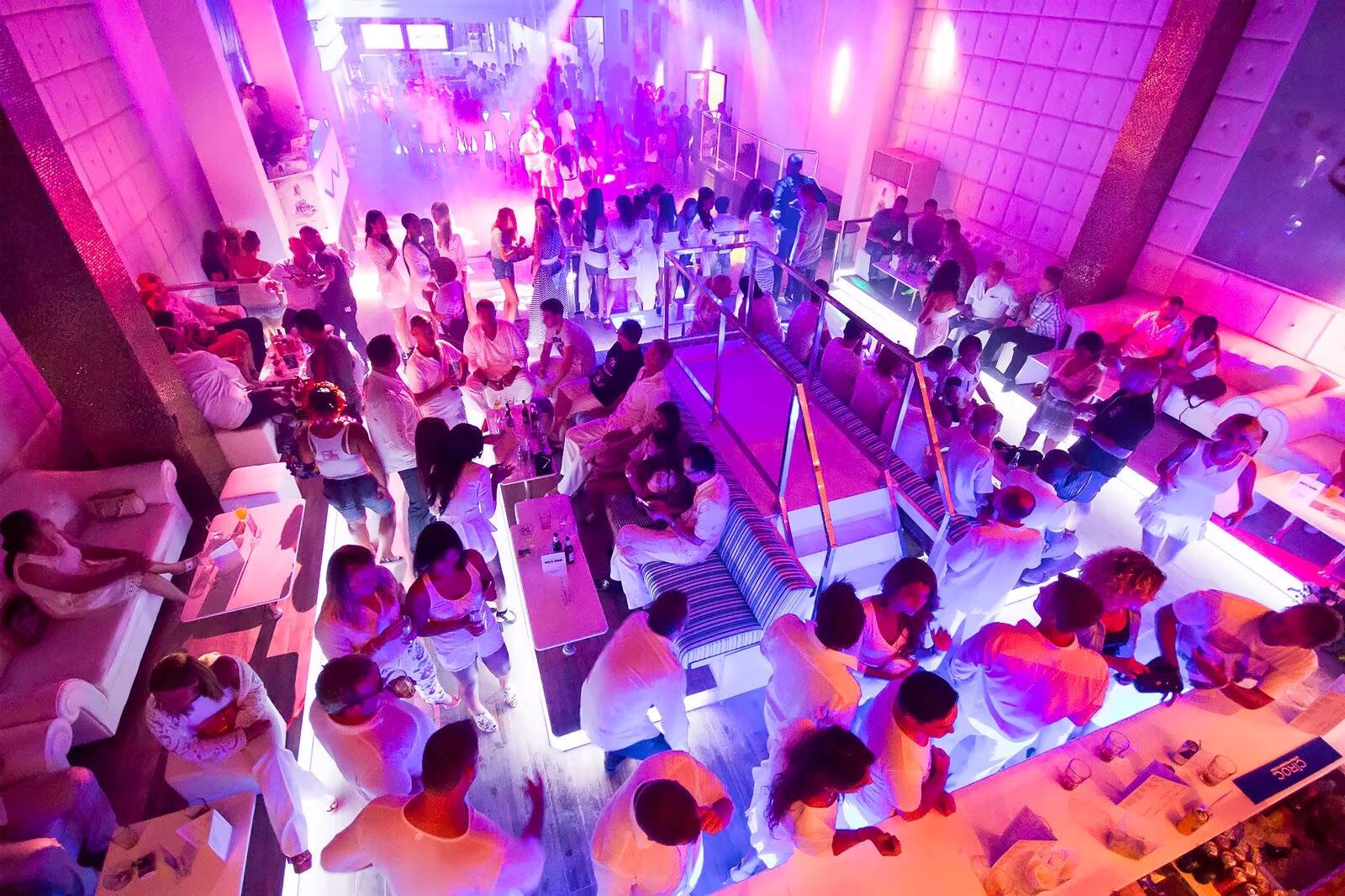 White Room Nightclub - Bangala Road - Phuket, Thailand