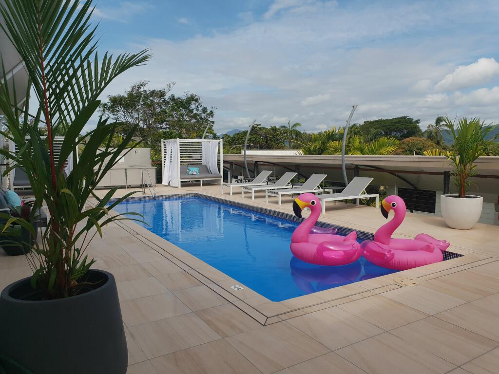 Saltwater Luxury Apartments Port Douglas Bookings