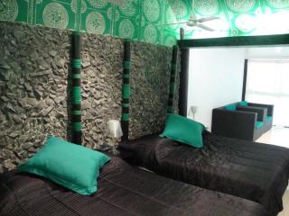 Amelia Deluxe Suite