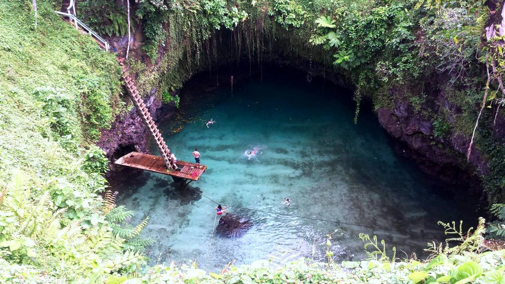 Aleipata Districts & To Sua Ocean Trench - To Sua Trench