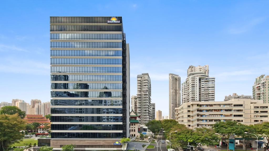 Days Hotel by Wyndham Singapore At Zhongshan Park Packages