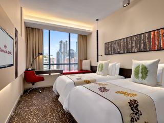 Twin Bed Guestroom
