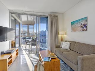 1 Bedroom Partial Ocean View
