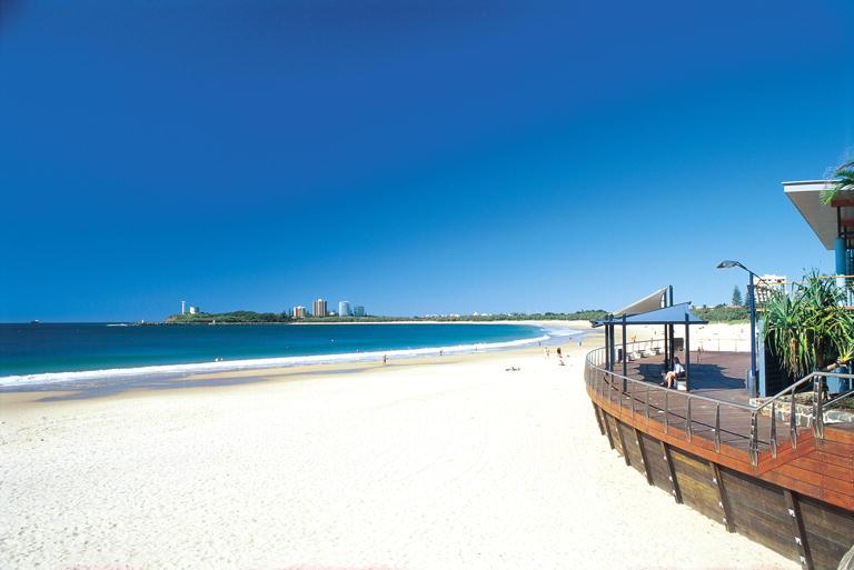 Mooloolaba Surf Club Views From Noosa to Point Cartwright