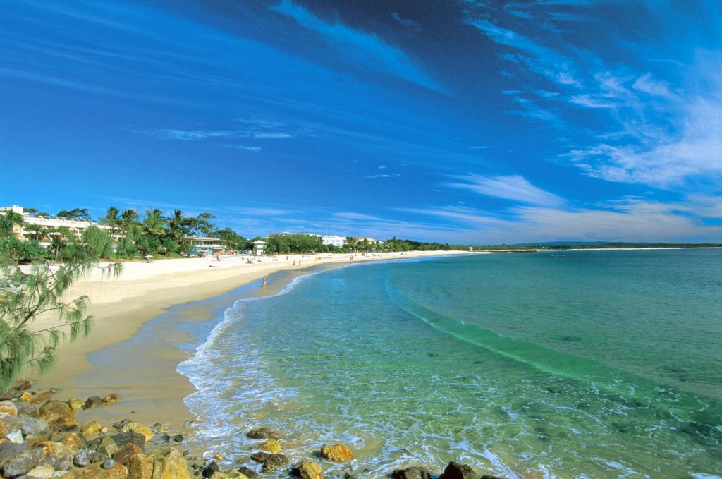 Sunshine Beach Surf Club Entertainment Sunshine Beach Surf Club Entertainment