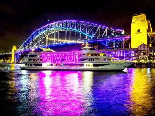 Captain Cook Cruises Sydney Harbour