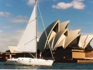 Sailing view of Opera House
