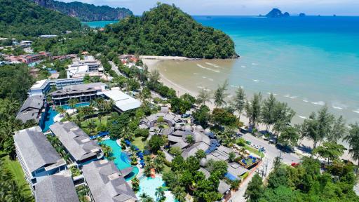 Holiday Ao Nang Beach Resort, Krabi