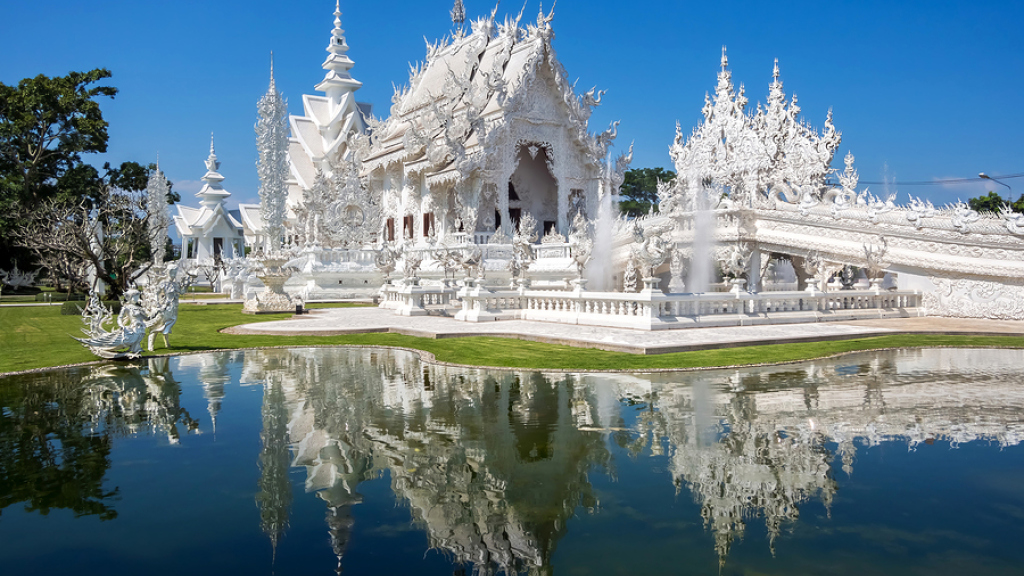 The White Temple :Temples of Thailand
