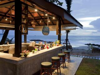 Beach bar