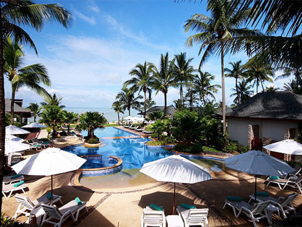La Flora Resort Spa Khao Lak Accommodation - 