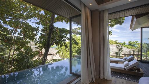 Tropical Pool Villa