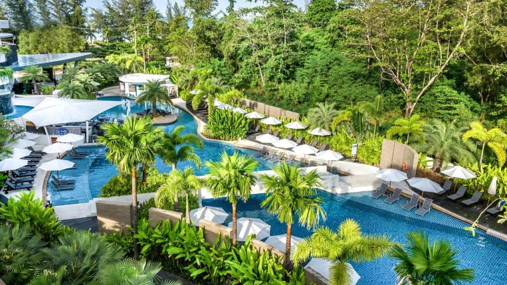 Lagoon Pool