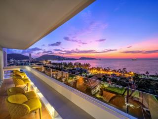 Andaman Sky Lounge 19th Floor