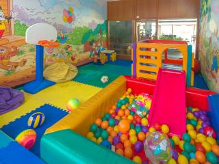 Kids Club