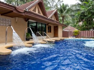 Jacuzzi Pool