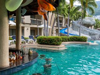 Emerald Swimming Pool