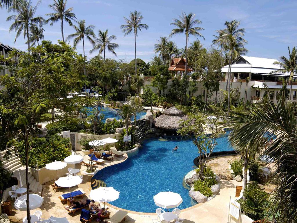 Horizon Karon Beach Resort and Spa Accommodation