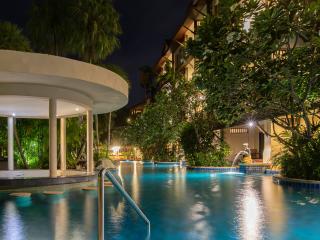 Pool Bar