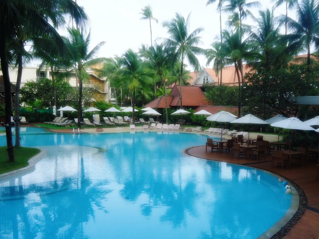 Patong Beach Hotel Accommodation Patong Beach Hotel Accommodation