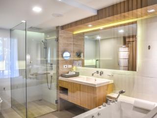 Family Pool Access