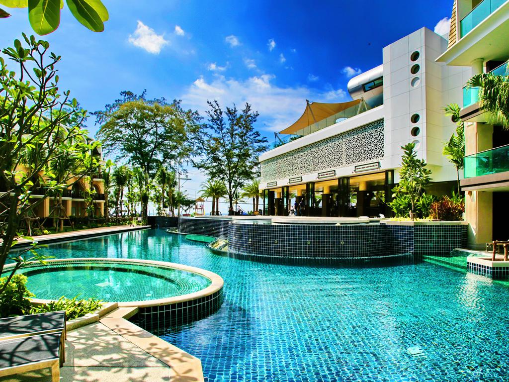 Phuket Graceland Resort & Spa