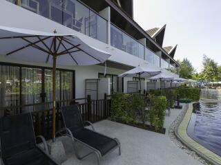 Royal Studio Pool Access