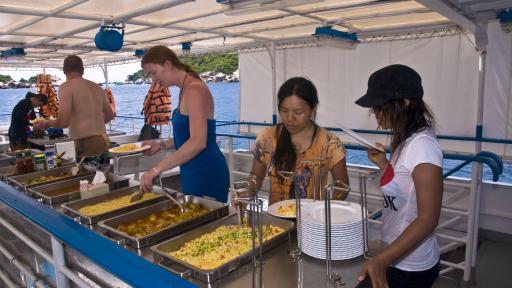 Koh Tao & Nang Yuan - Lunch on Boat