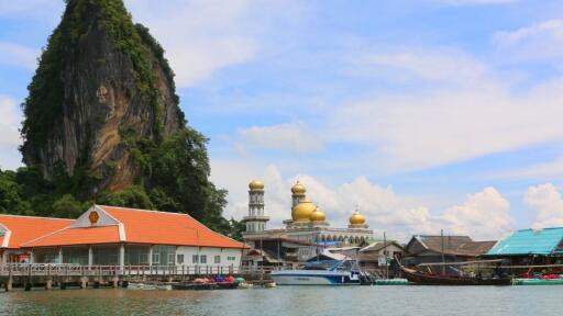 Khao Lak Phang Nga Bay and James Bond Island Tour by Longtail Boat