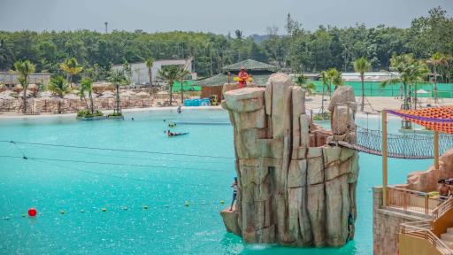 Blue Tree Activities - Cliff Jumping