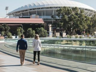 Off Train Excursion - Adelaide - Adelaide Oval
