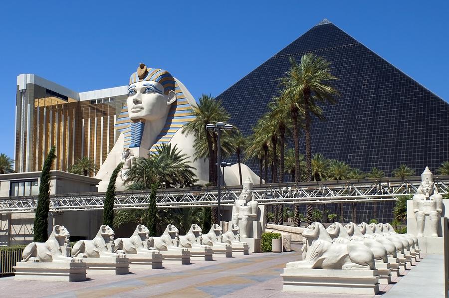 Luxor Las Vegas | Iconic Hotel and Casino