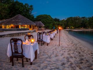 Breakas Beach Resort Sunset Dining