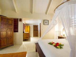 Beachfront Deluxe Spa Villa