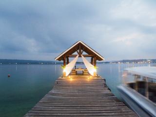 Jetty Dinner Set Up