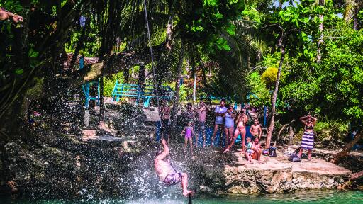 Grand Efate Tour - Blue Lagoon