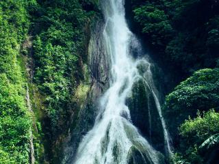 Mele Cascades