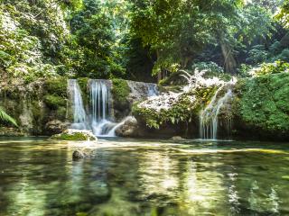 Mele Cascades