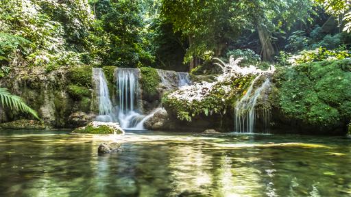 Mele Cascades