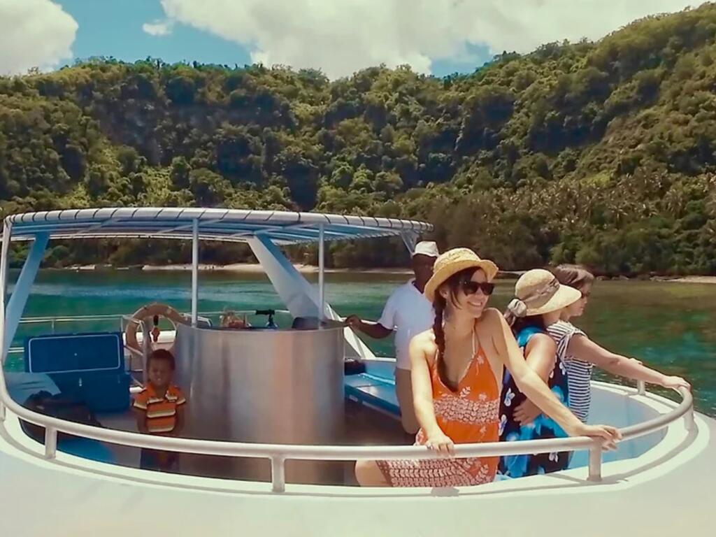 Glass Bottom Boat Cruise Vanuatu