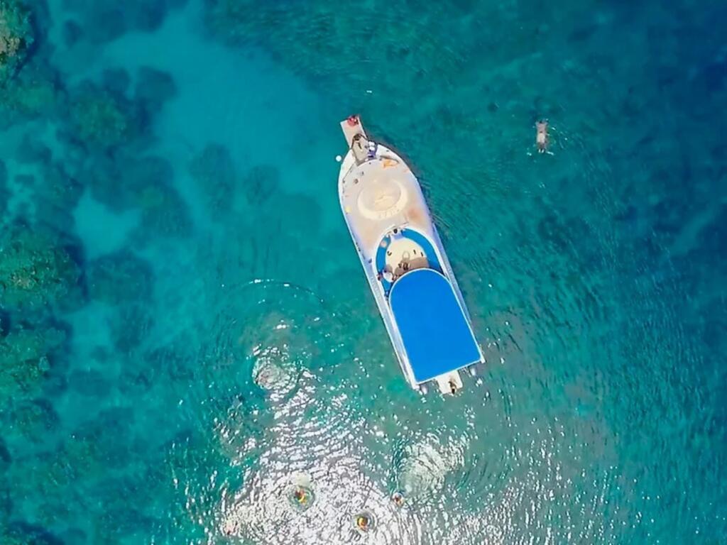 Glass Bottom Boat Cruise Vanuatu