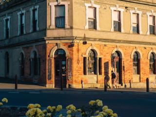 Daylesford streetscape