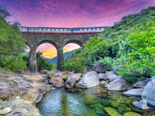 Vietnam - Hue - Don Ca Bridge Hai Van Pass