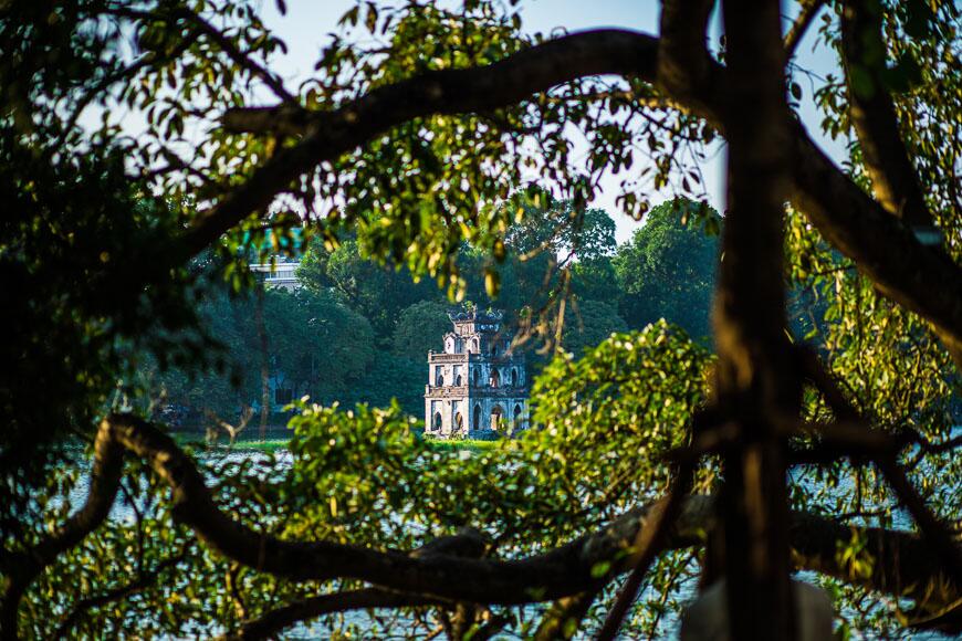 Hanoi - Hoan Kiem Lake - Vietnam Tourism