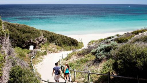 Yalls Beach Walk to Yallingup Beach