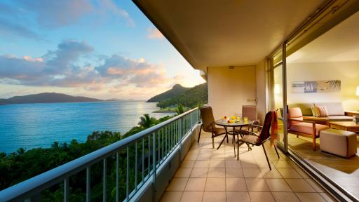 Whitsunday Apartments Sea View Balcony